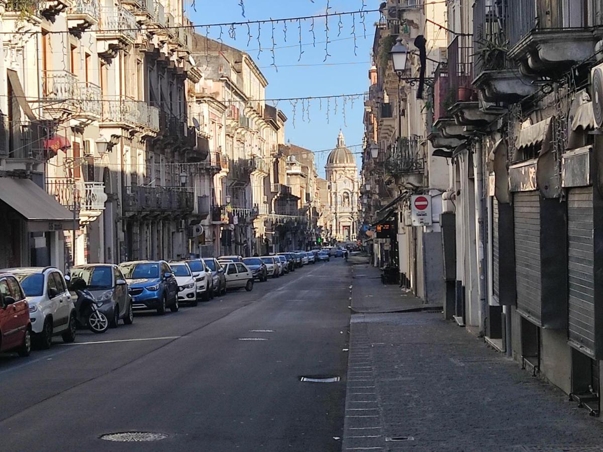 La Dimora Fiorita Catânia Exterior foto